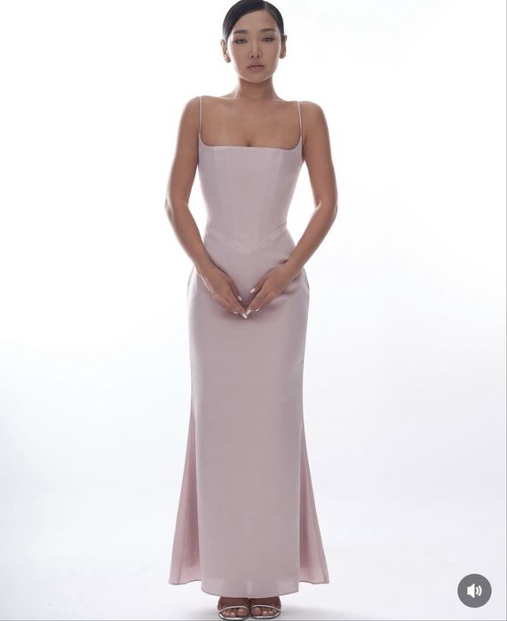 Продам красивое платье