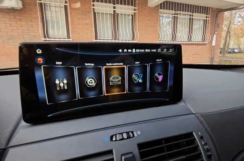Мултимедия 10,33″ Android 13 за BMW X3 E83 навигация CARPLAY GPS DSP