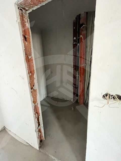 Продава се Двустаен апартамент в Пловдив, Кършияка - 65 кв.м за 1537 €/кв.м - Снимка #2