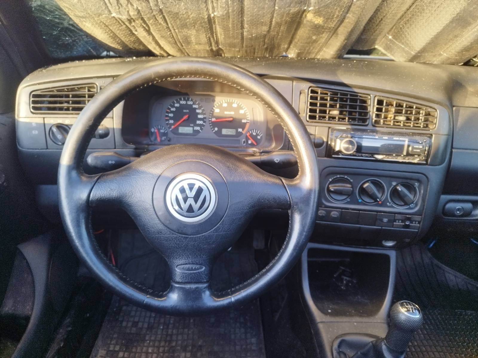 WV Golf Cabriolet 1.8i