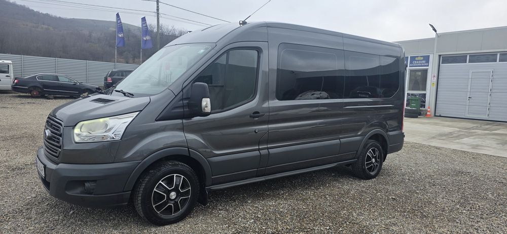 Ford transit VIP 8+1 locuri an 2018 automat VARIANTE +/-dif.