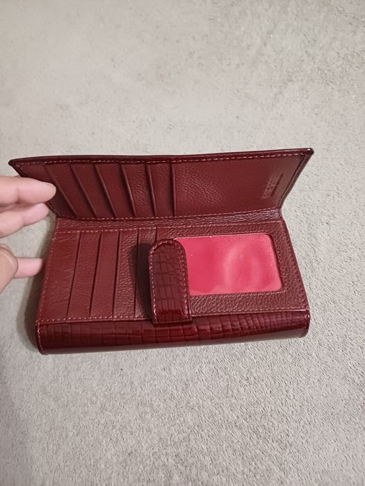 Дамско портмоне,ново