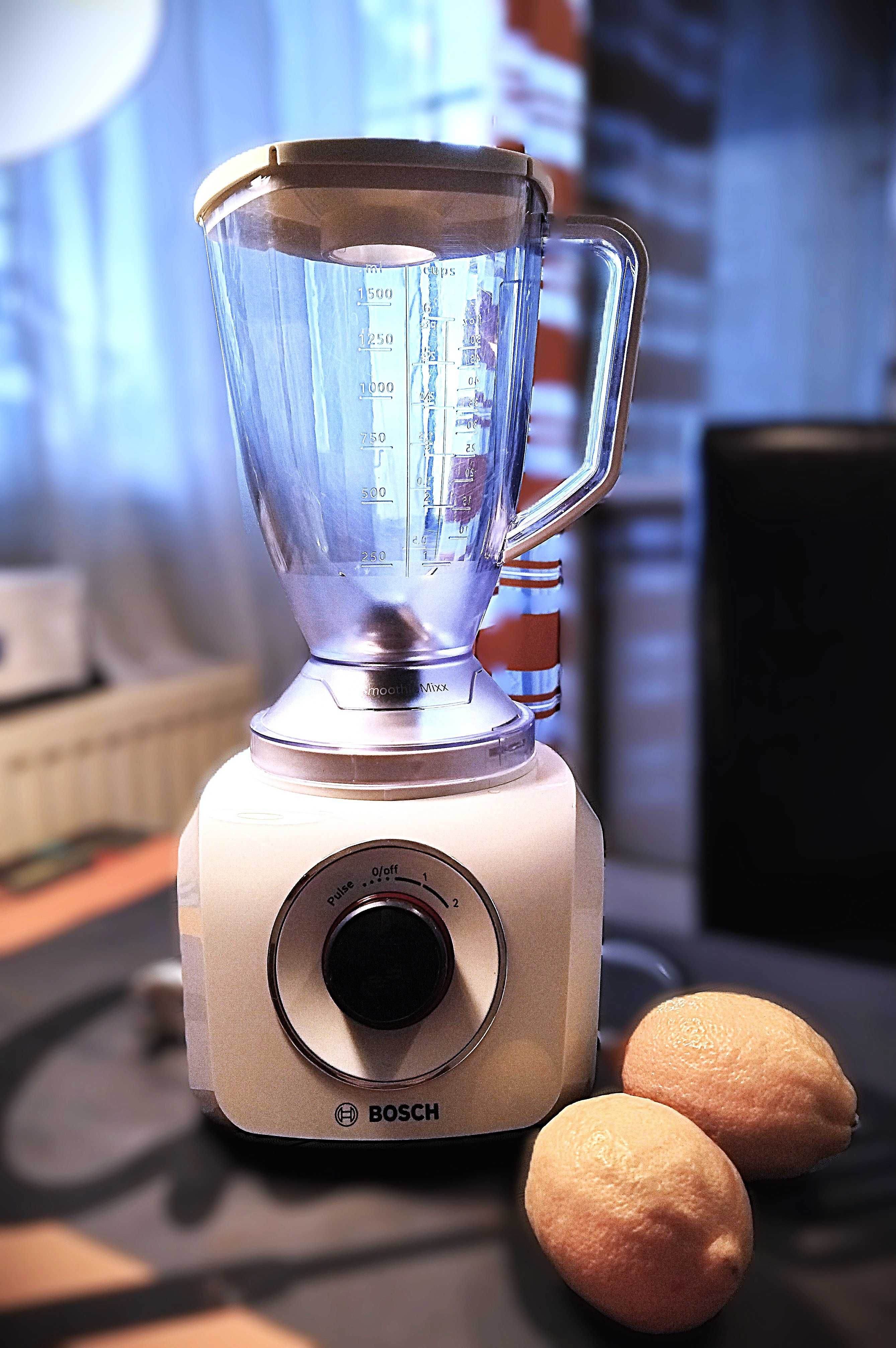 Блендер Bosch MMB21P0R