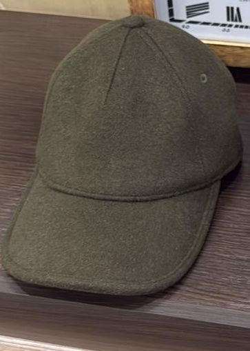 Шерстяная кепка, бейсболка Massimo Dutti. Оригинал. Окружность 58 см.