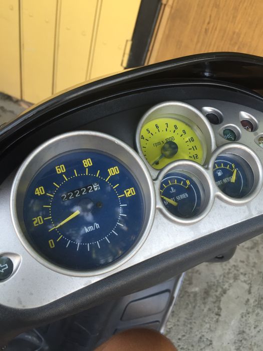 Piaggio nrg mc3 2002, defect, nu da scanteie