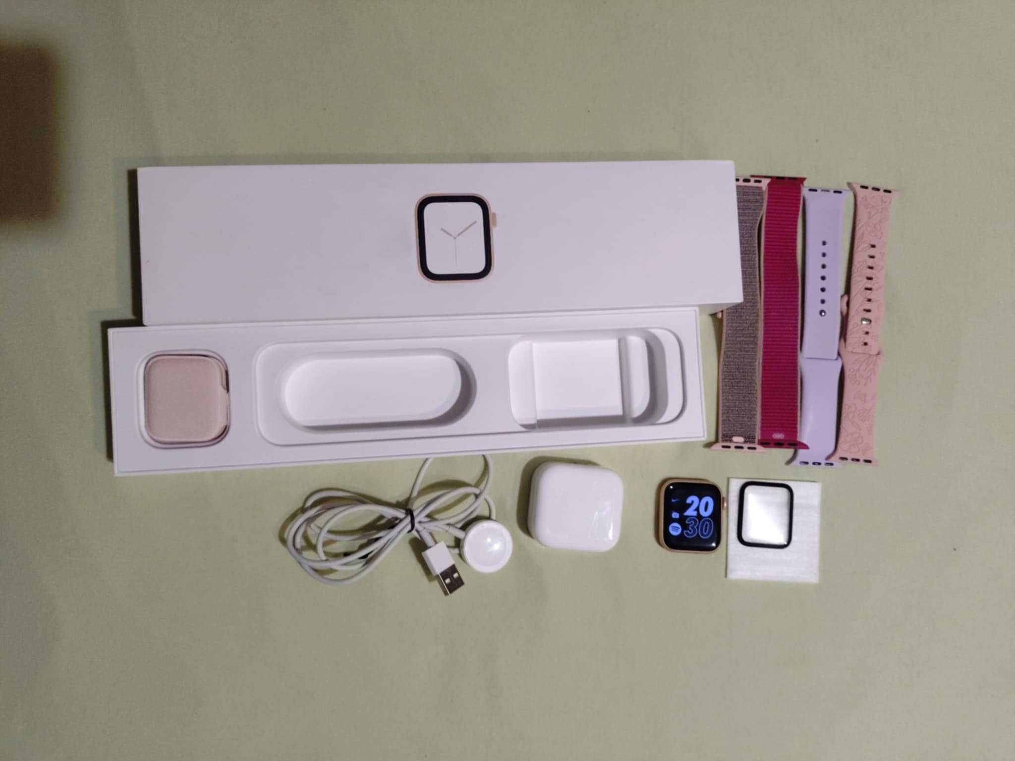 iPhone 11 Pro 64GB + Apple Watch Series Gold 4 40mm