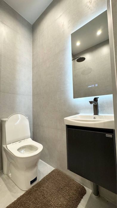 Продается 1 ком в центре