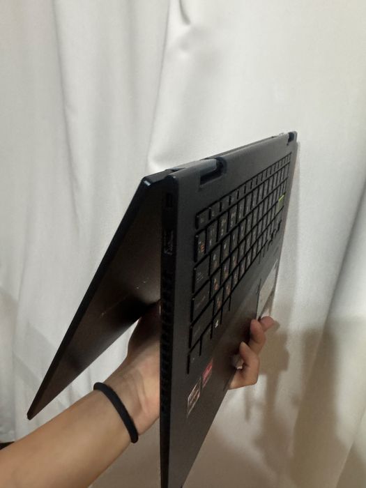 ASUS VivoBook Flip 14 TM420UA почти как новый сенсорный ноутбук