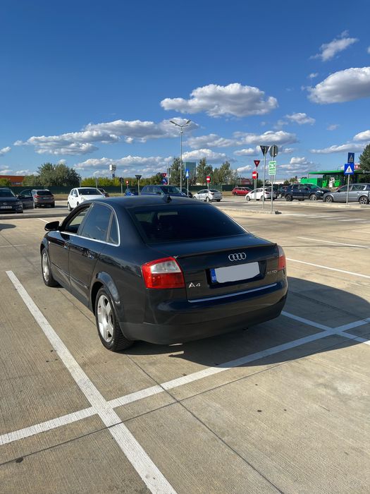 Vand Audi A4 B6 2003