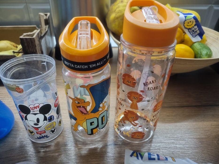 Lot bebeluși suzete noi / biberoane