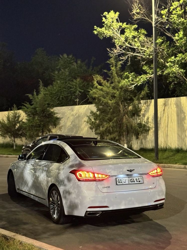 Genesis (hyundai)