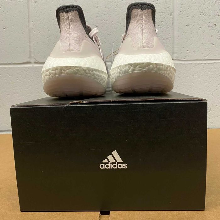 Оригинални маратонки *ADIDAS ULTRABOOST 21 * EU 38 2/3