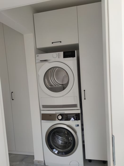 Proprietar inchiriez apartament 4 camere zona Dacia