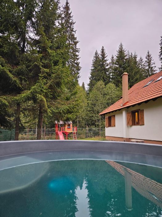 Cabana/Casa de vacanta de inchiriat/Comandau Covasna