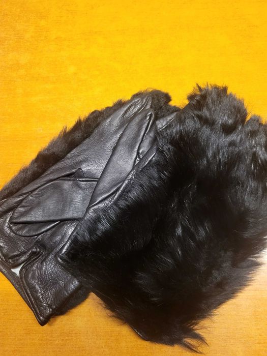 Manusi de piele cu fsta de blana de iepure