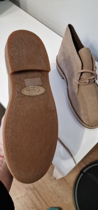 Vand Clarks Desert Boots, noi, piele naturala si talpa din cauciuc nat