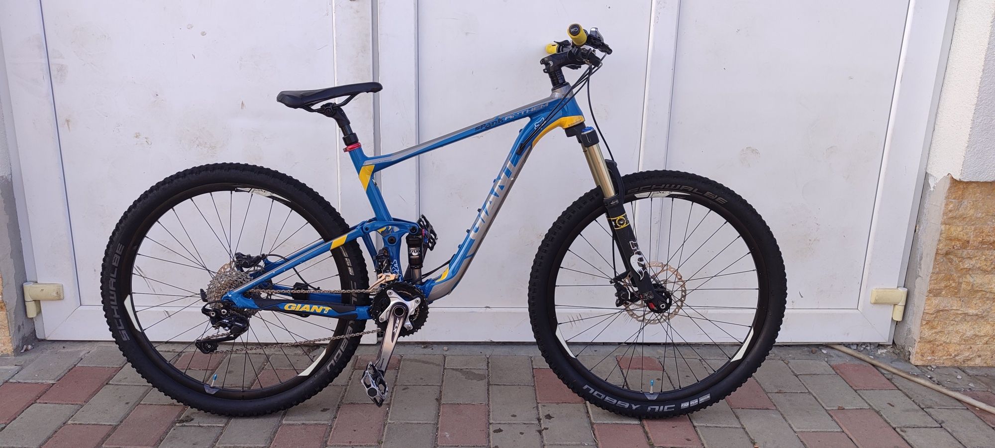 Bicicleta enduro MTB Giant