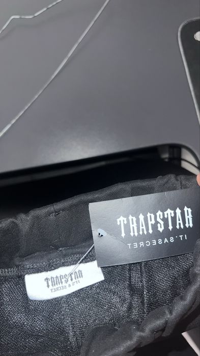 Pantaloni Scurti Trapstar – Marimea M | Stare Noi
