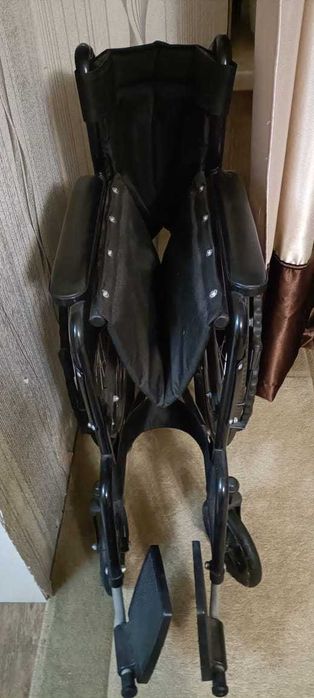 Инвалидная коляска