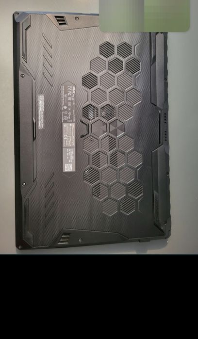 ASUS TUF Gaming- геймърски лаптоп