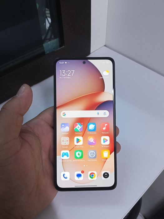 Продам телефон Redmi note 13  8/128 состояние отличное
