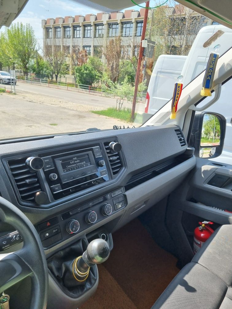VOLKSWAGEN Crafter 2.0  diesel L4H3