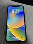Iphone 12 64 gb folosit nu este spart fața spate se prezinta ok