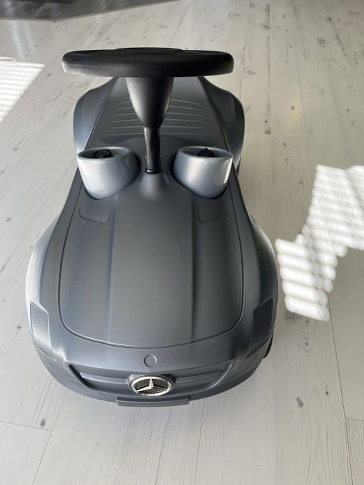 Детска кола за бутане