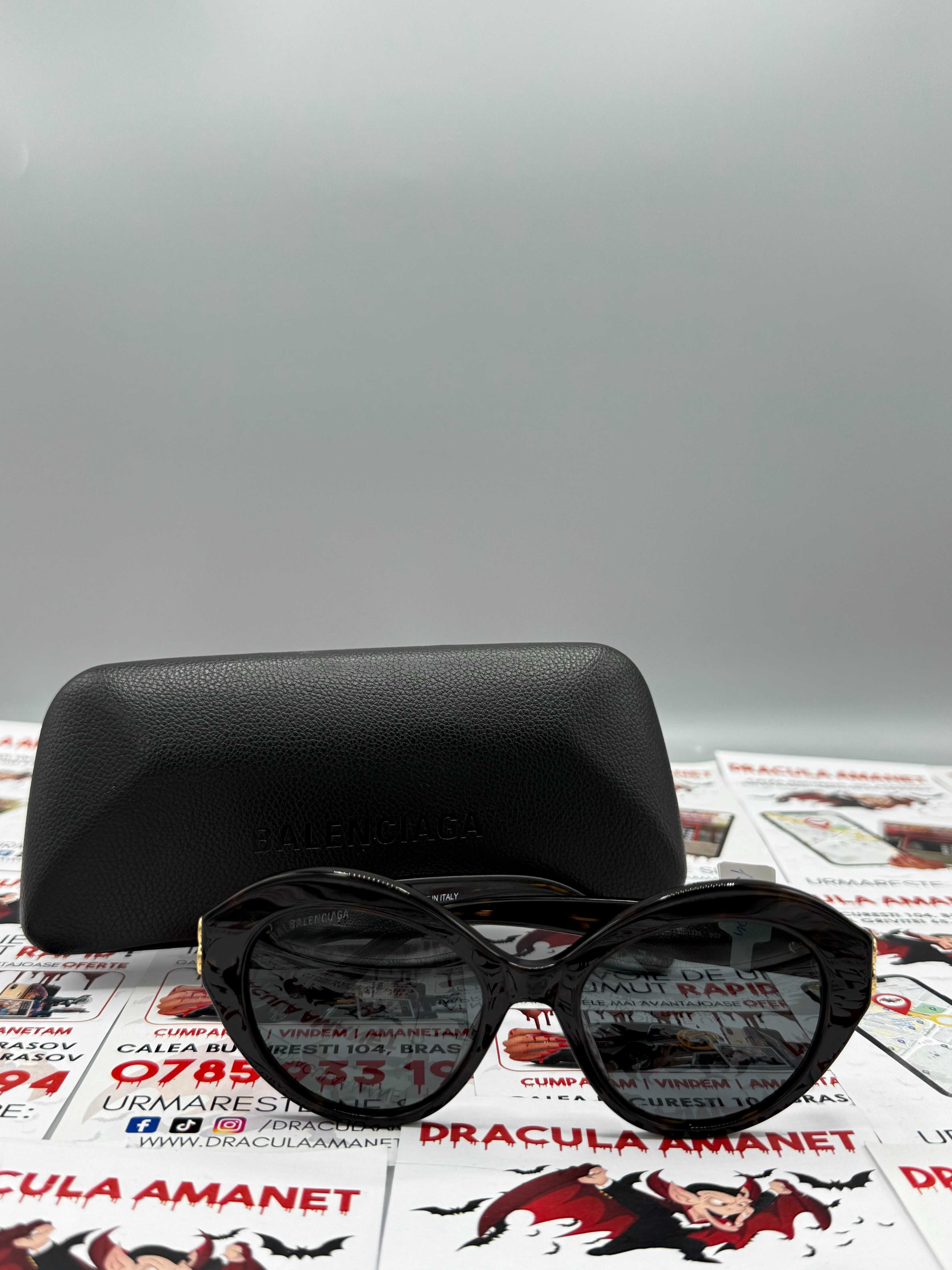 Amanet Dracula: Ochelari Balenciaga