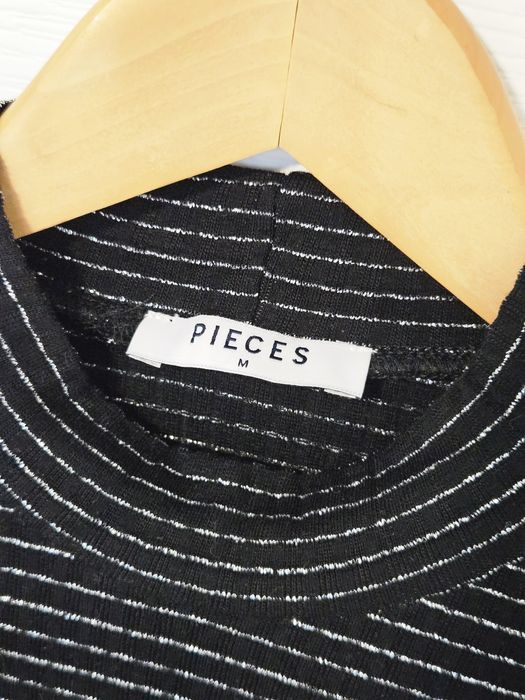 Дълга рокля по тялото