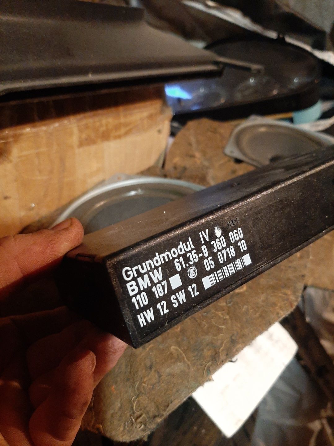 Стелки, гофре и други за BMW E36