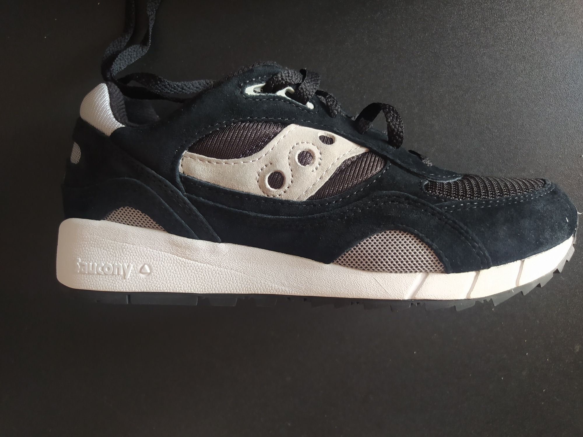 Saucony Shadow Нови маратонки 40,5