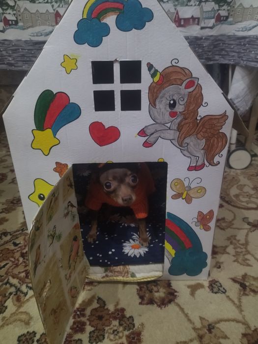 Продам домик для кошек, котят или мелких пород собак!