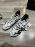Ghete fotbal Adidas Predator