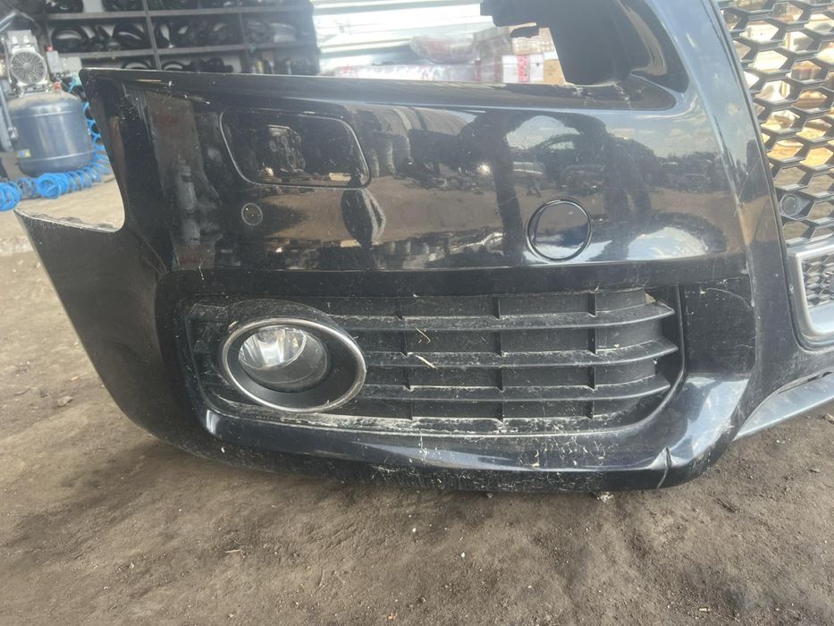 Предна S-line Броня Audi A5 8T черна оборувана с различна решетка н 30