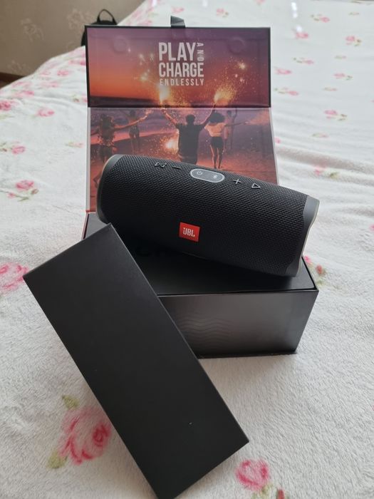 Продам беспроводную колонку JBL Charge 4. ОРИГИНАЛ!