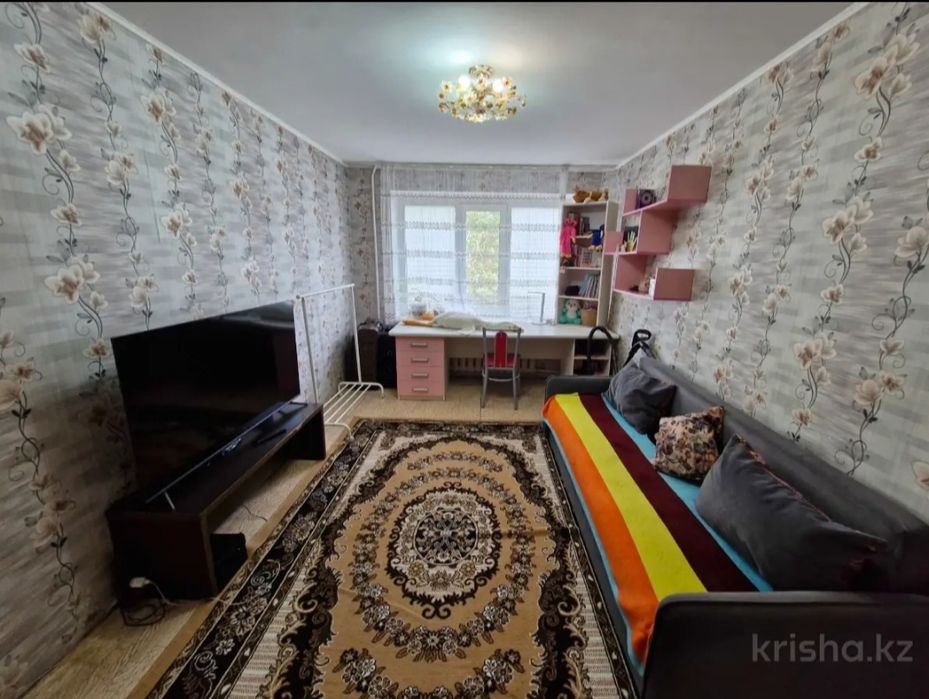 Продам 2х ком.кв. улучш.план. р-н ГАИ, ТД Емшан.