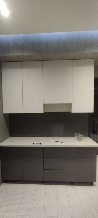 Кухния мебел на заказ