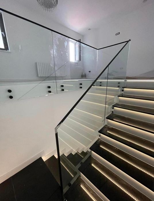 Reduceri de vara! Balustrada din sticla securizata