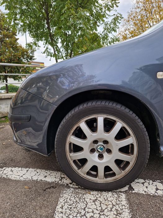 Jante aliaj Skoda R16  cu cauciucuri Riken 205/45/R16