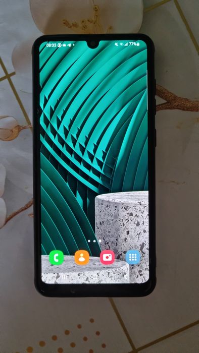 Продам телефон Самсунг А31