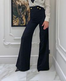 Дамски елегантен черен панталон S размер