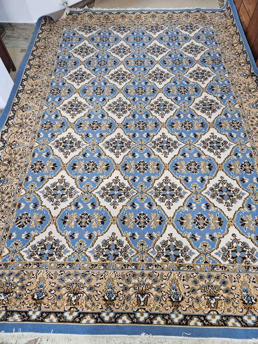 Covor lână 4m *  2.8m