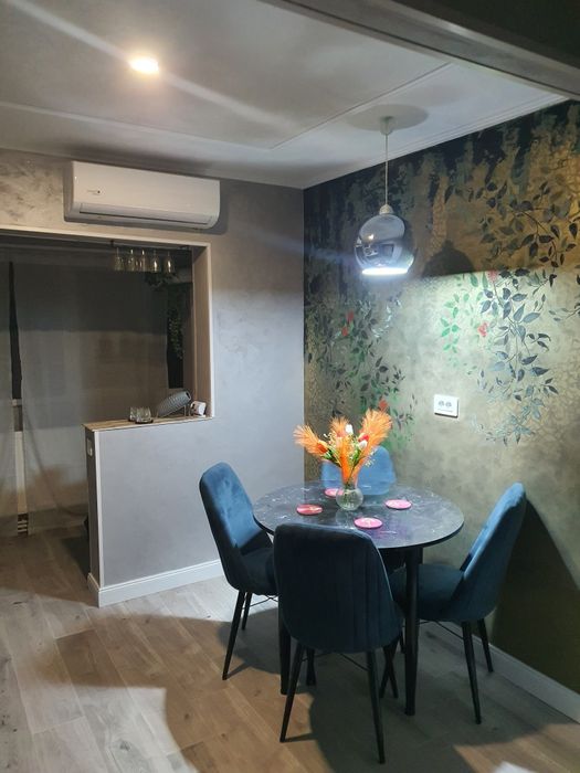 Închiriez ap 3 camere termen lung