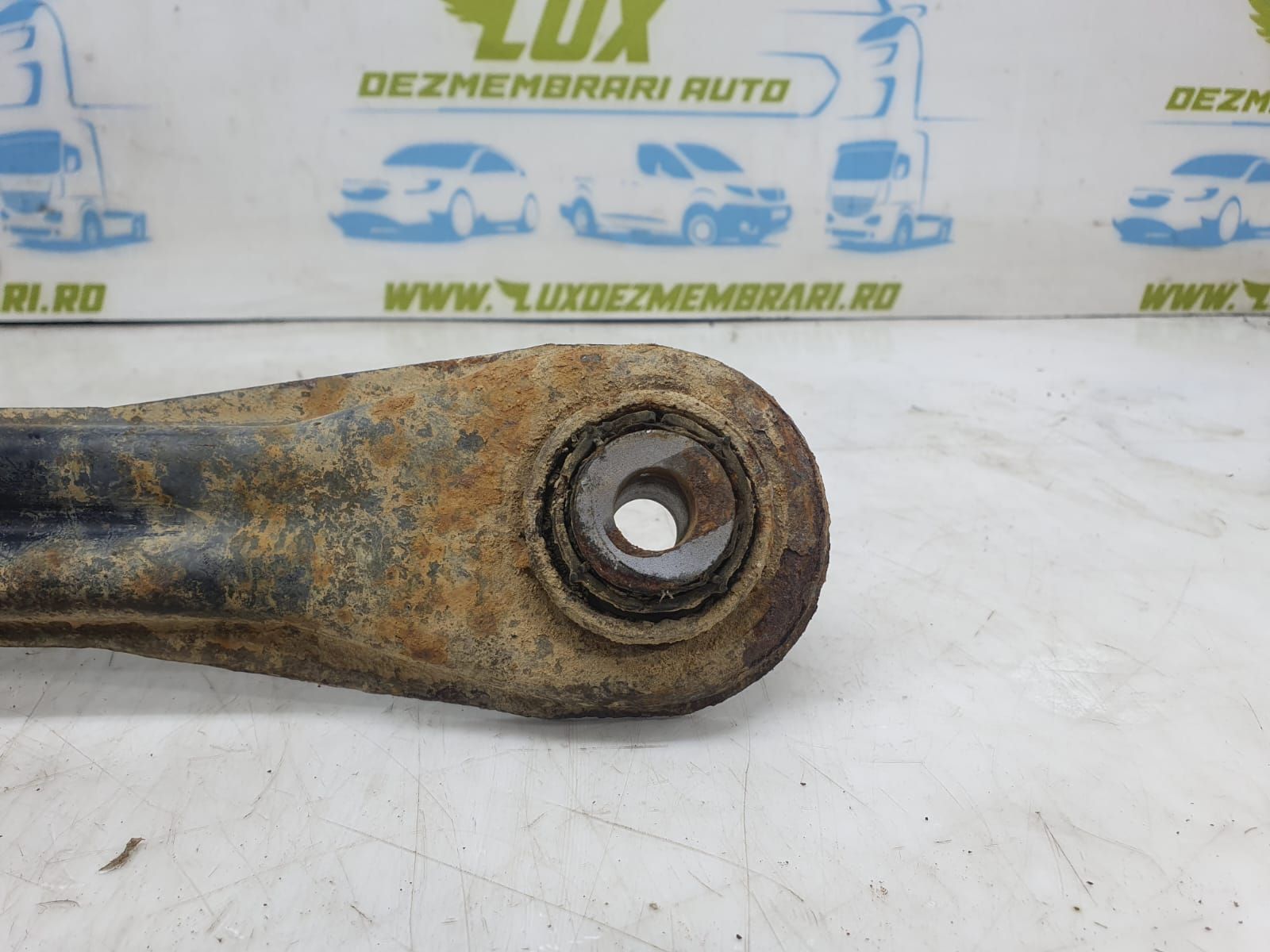 Brat suspensie fuzeta 7l0501531b Audi Q7 4L