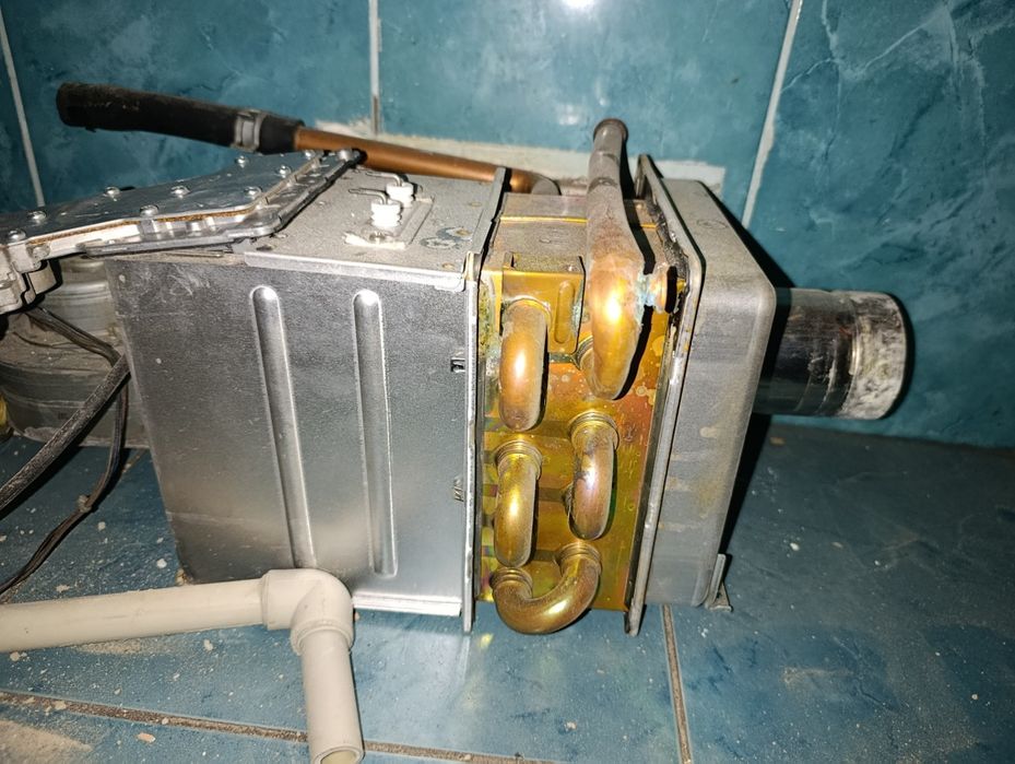 Ренай тепло обменник на 220 квадратов рабочий