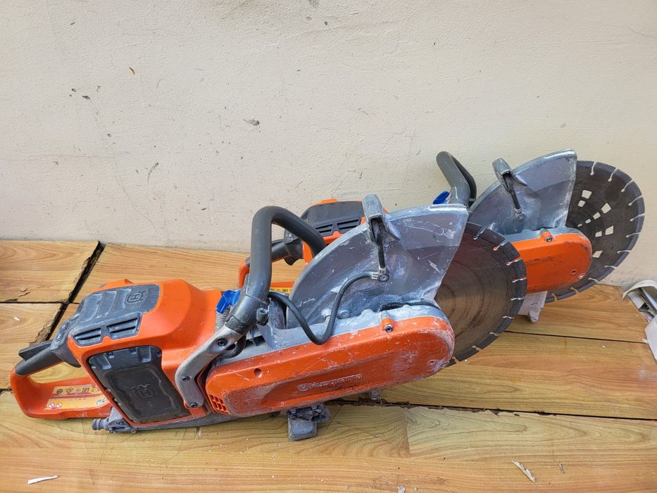 Drujba debitat beton cu acumulator Husqvarna K1