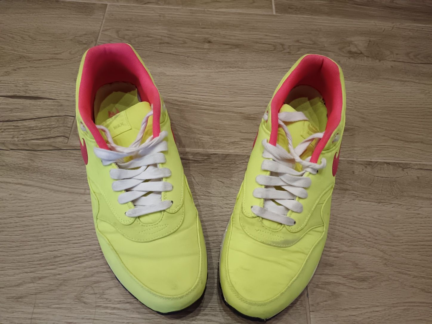 Маратонки Nike air max