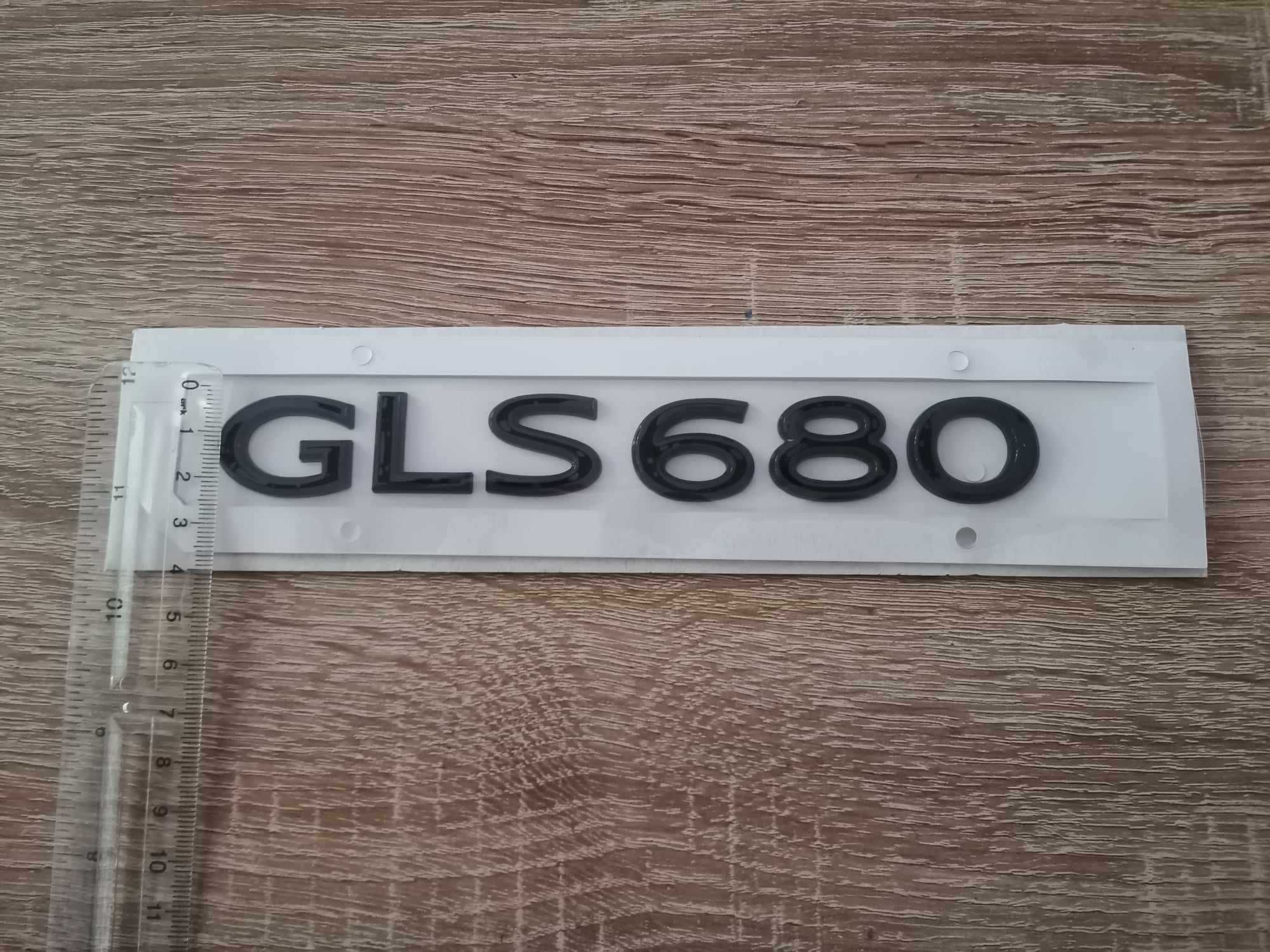 черен надпис нов стил Mercedes Benz GLS 680