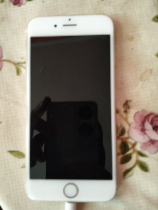 iPhone 6s  15 GB